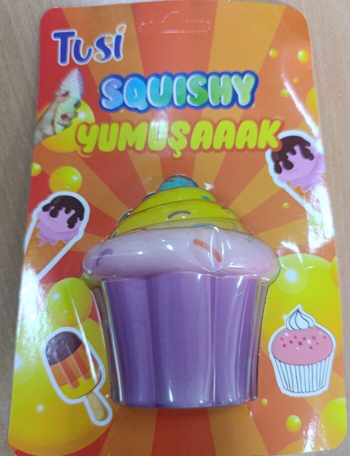 CupCake Squeechy Tusi